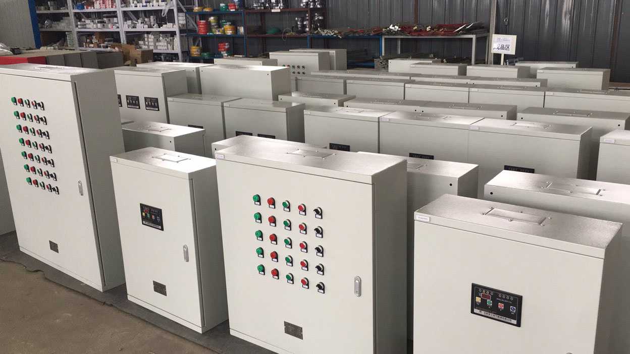 35台消防风机控制箱发往深圳，助力申工电气暖通设备项目